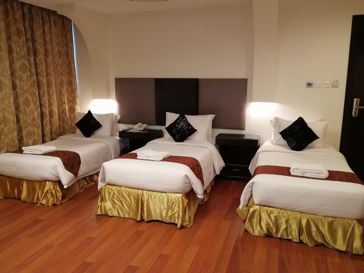 Kenanah Jeddah Hotel Exterior photo